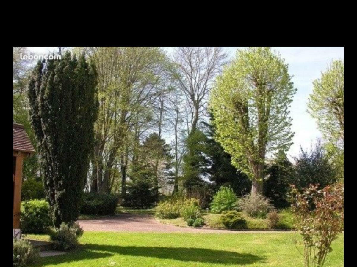 Le Charme D'Othe Villa Bellechaume Exterior foto